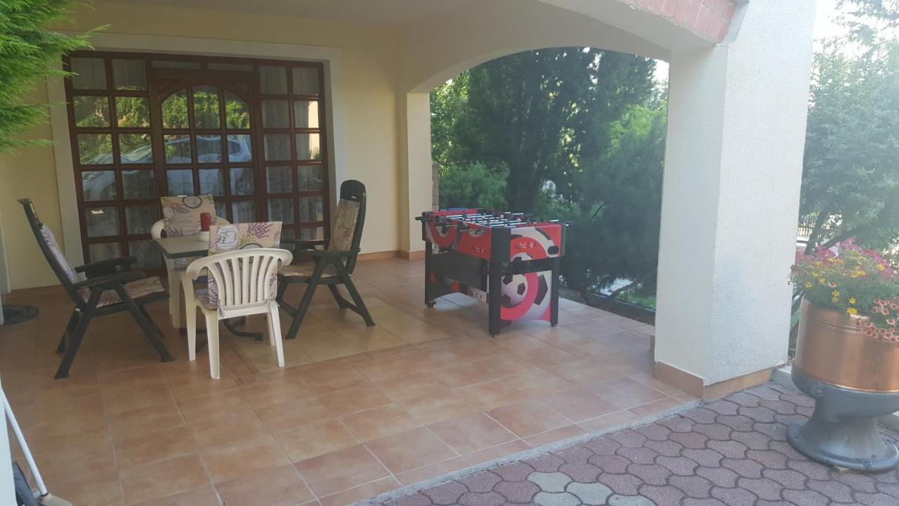 Apartamento Eger Napsugar Exterior foto